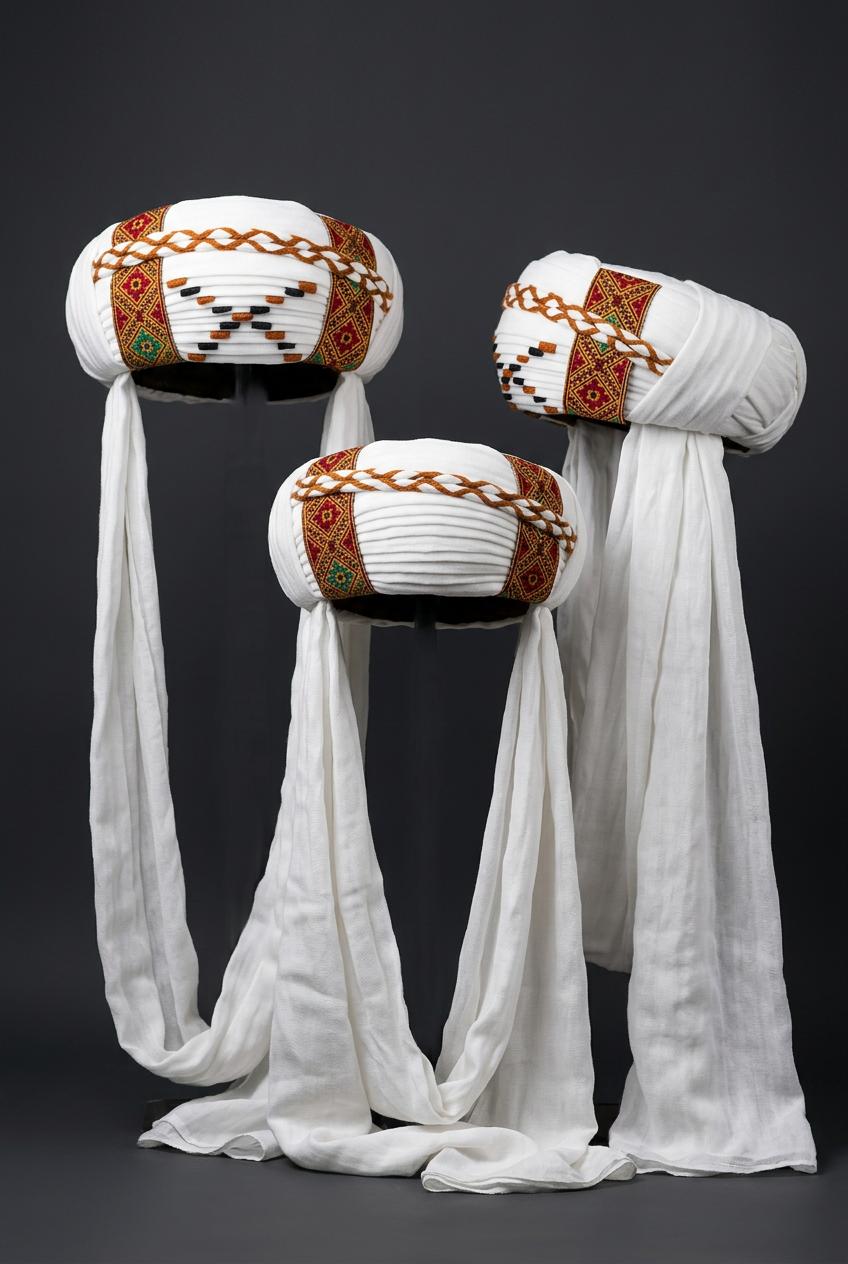 White Embroidered Balochi Dastar | Traditional Pagri / Pag Turban